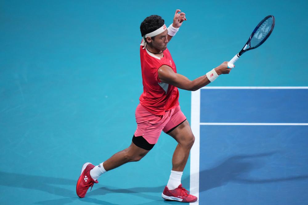 恭喜邵佳一！国足喜添一位新门神，一己之力征服一群外国主力球员